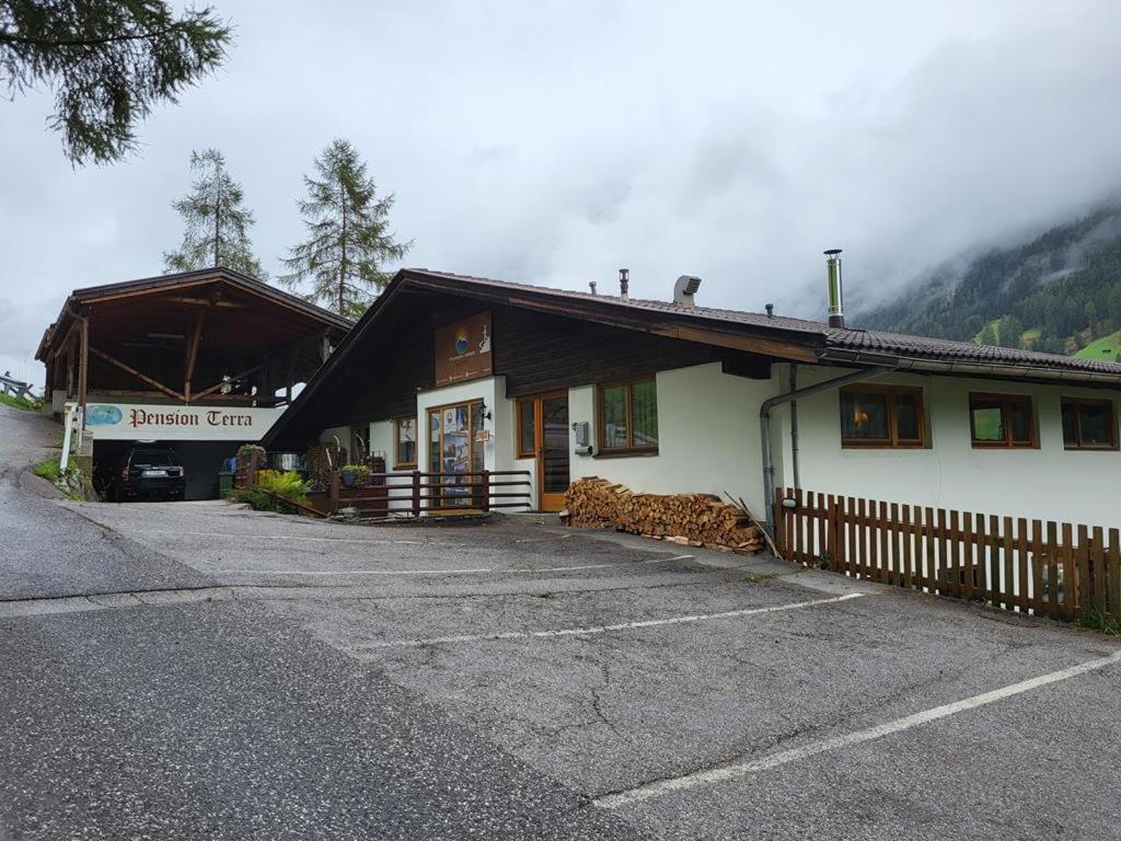 Pension Terra Neustift im Stubaital Exterior foto